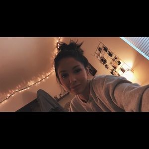 Meet your Posher, Chloe